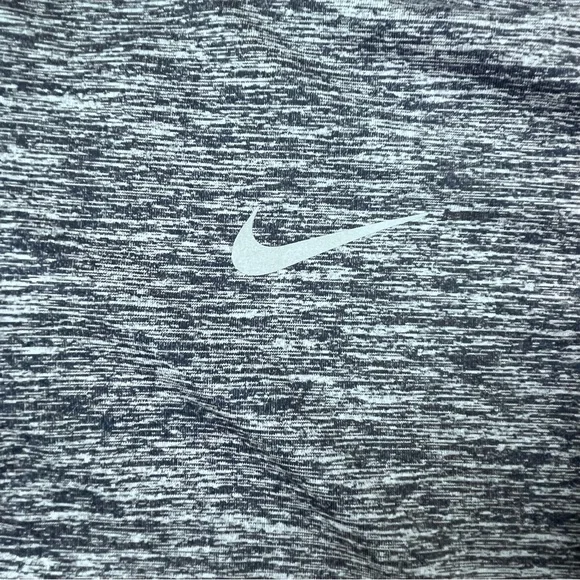 Nike Running Women's Dri-Fit Element 1/4 Zip Heathered Blue Hoodie Size S - Picture 8 of 16